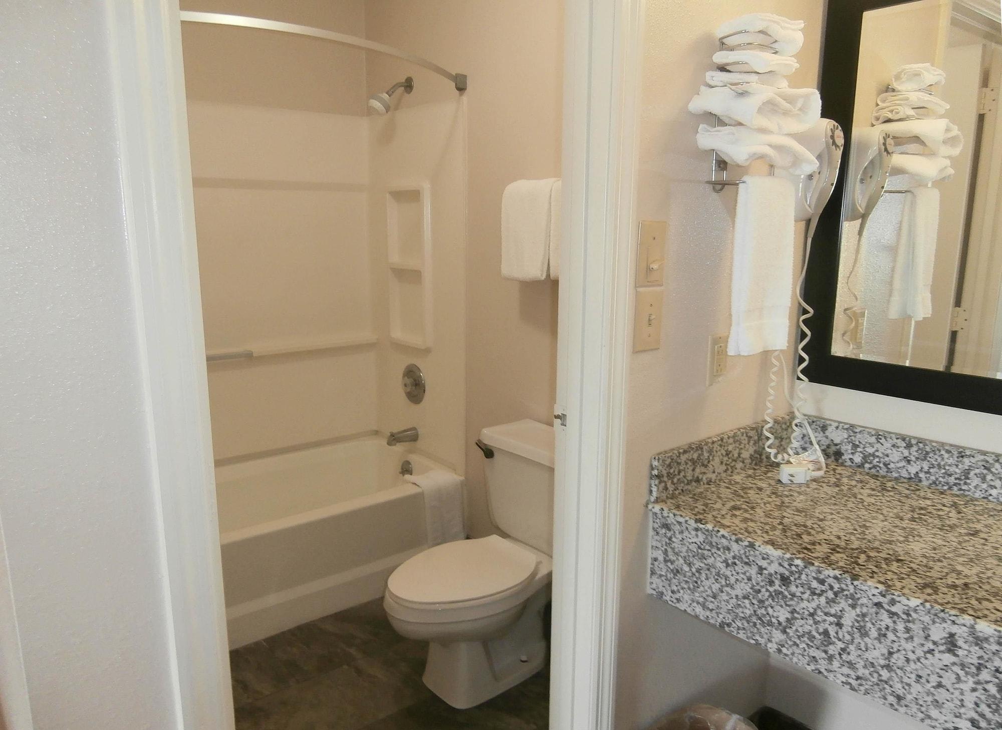 Americas Best Value Inn בלו רידג' מראה חיצוני תמונה